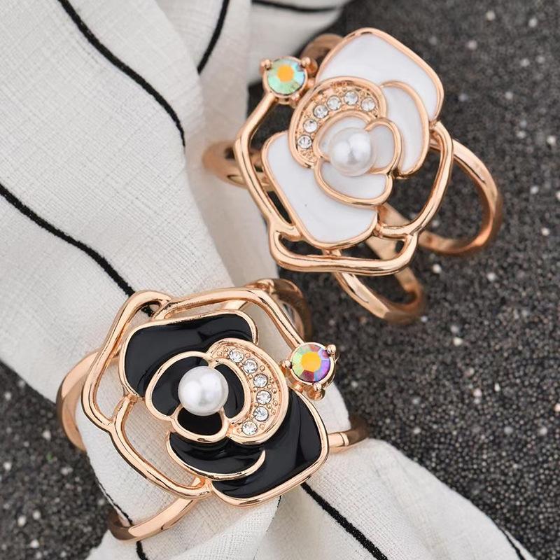 Neue Kamelien-Seidenschalschnalle, französische Retro-Perlenschalschnalle, quadratische Ringschnalle, orangefarbene Kristallschalschnalle für Frauen