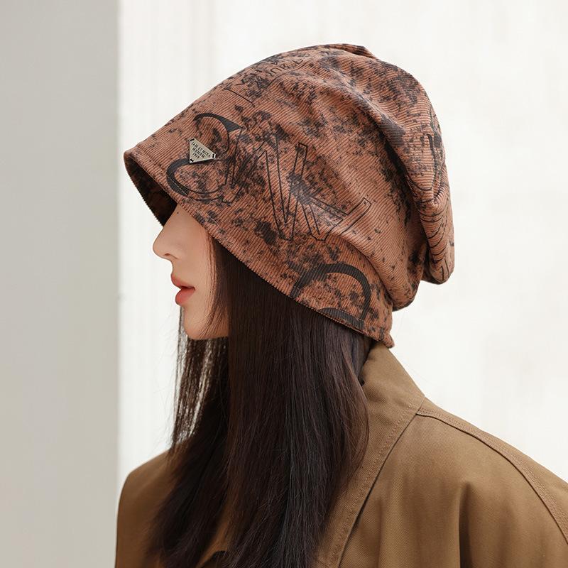 Autumn and Winter Hats Women's Triangular Standard Versatile Stacking Hat Big Head Circumference Showing Face Small Headgear Warm Cold Hat