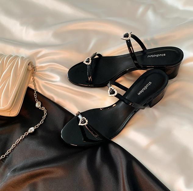Fashion Sandals for Women Summer Round Headed Double with Heart-shaped Diamond Buckle Adjustable Sandal Slippers 2025 New Flat Sandals