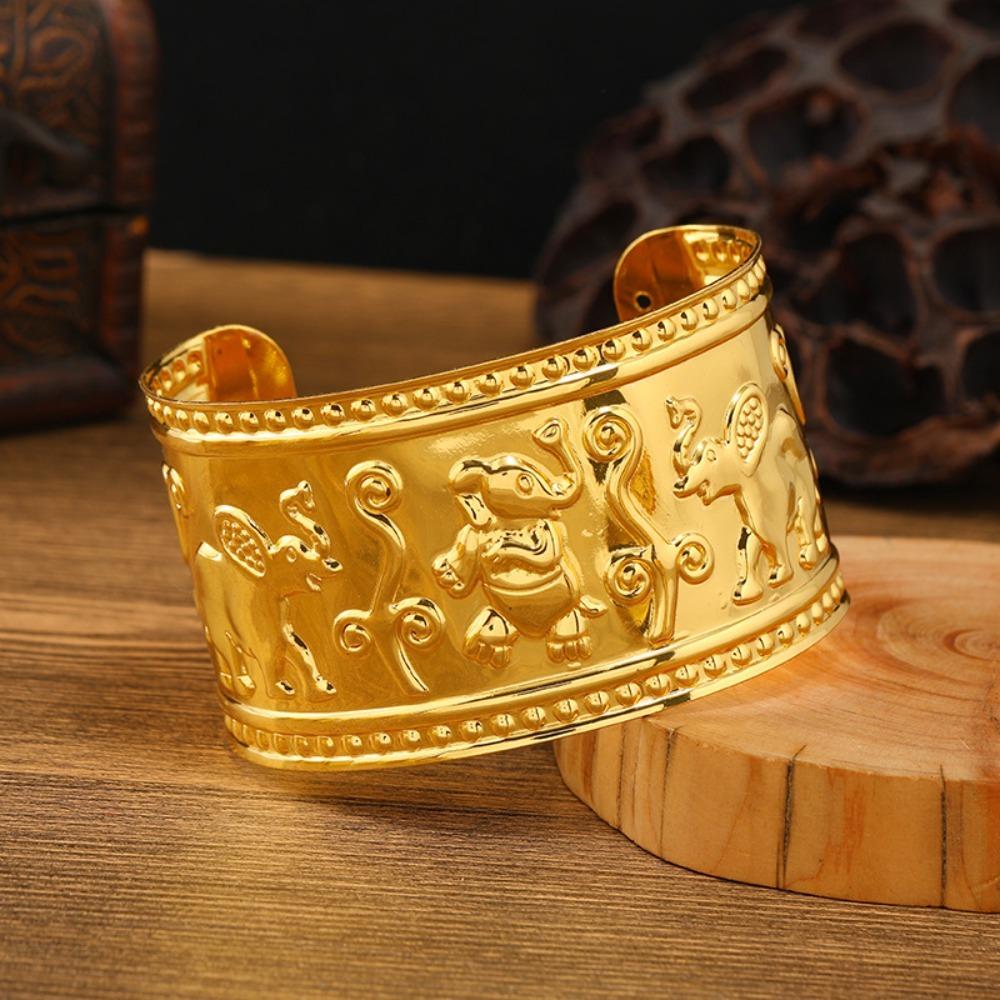 Vintage Golden Wide Bracelet Dunhuang Bohemian Bangles Flower Dai Style Bracelet  Gift