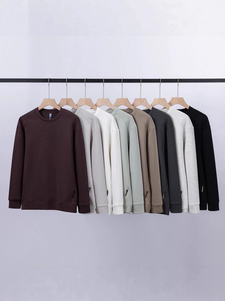 Men's Raglan Hoodie: Casual Round Neck, Long Sleeve, Plus Velvet, Thickened Base Layer for Spring, Autumn, and Winter.