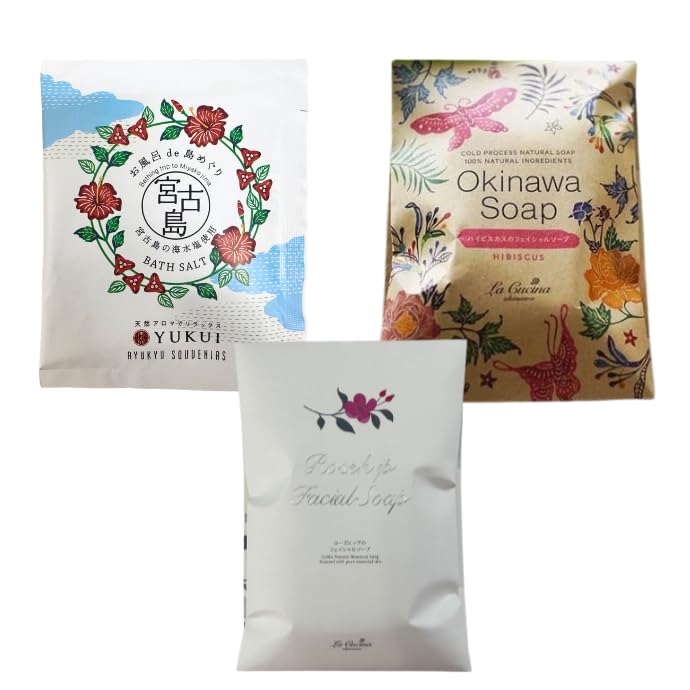 

Three types of baths: Rose, Bingata Hibiscus, and Miyako