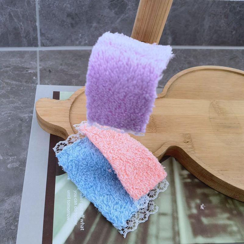 3Pcs/Set Dollhouse Mini Bathroom Lace Towel Bath Towel Model For Doll House Decor Kids Pretend Play Toys Diy Bathroom Ornaments