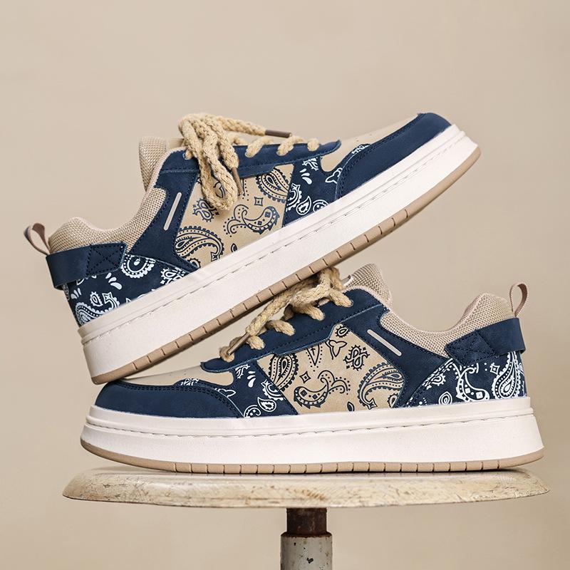 

Men s shoes summer breathable board shoes 2025 new casual trendy shoes Hong Kong style ins sports shoes versatile sports shoes men 39