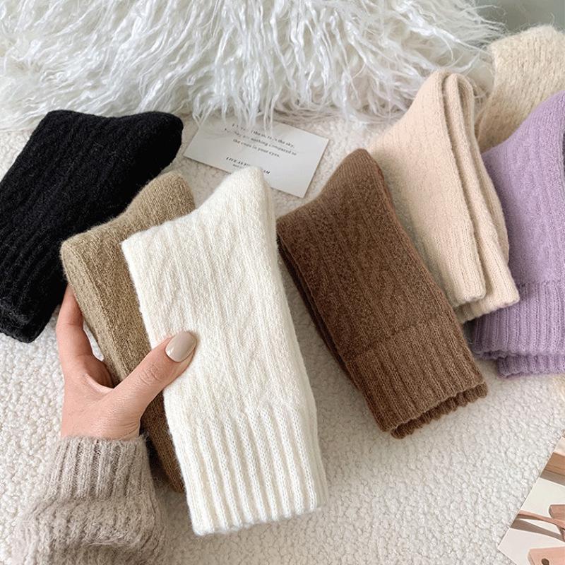 Women's Warm Fleece-Lined Mid-Calf Terry Socks for Autumn/Winter, Pure Color