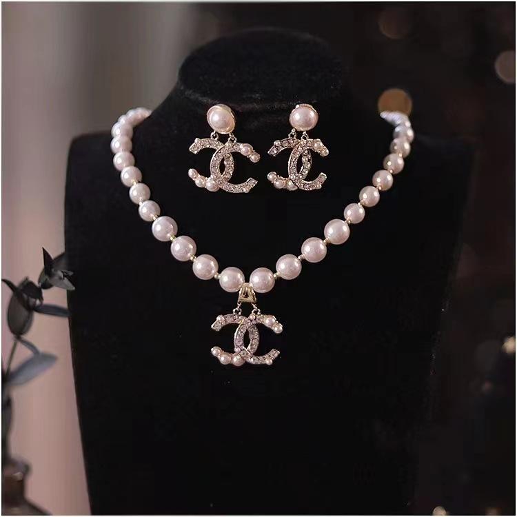 Classic Xiaoxiangfeng Bead Double C Necklace with the Same Earrings Is Suitable for Hot Sales On Major E-commerce Platforms