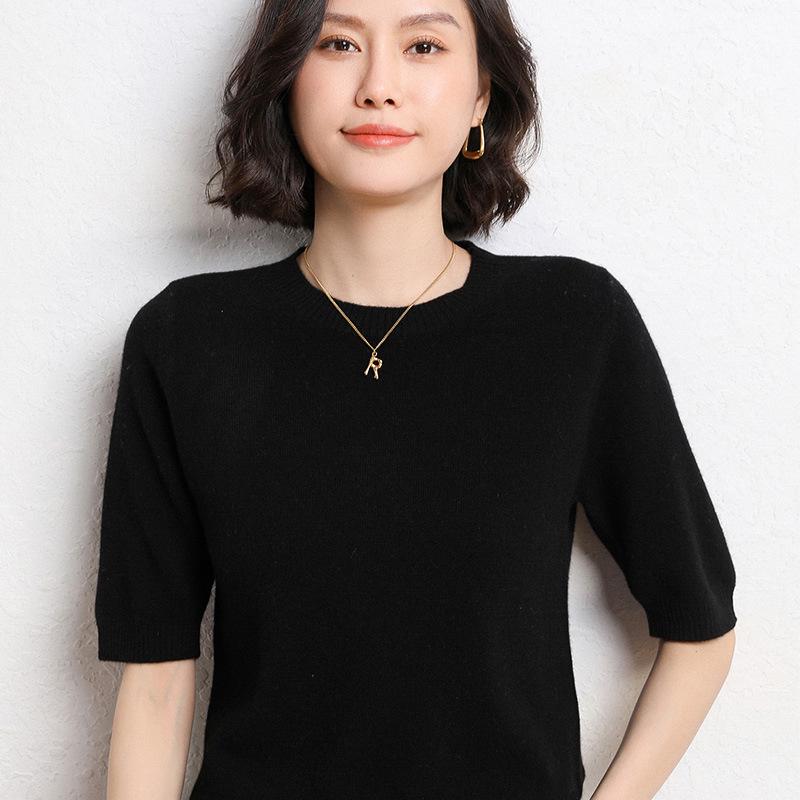 2025 Spring/Autumn Women's Knitwear: Short Sleeve Wool Cardigan with Round Neck