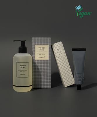35moment [gift Wrapping] Woody Petal Scented Hand Wash   Hand Cream Set
