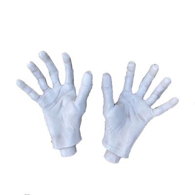 2 Pieces Artificial Creepy Plastic Hands for Halloween Haunted House Decoration