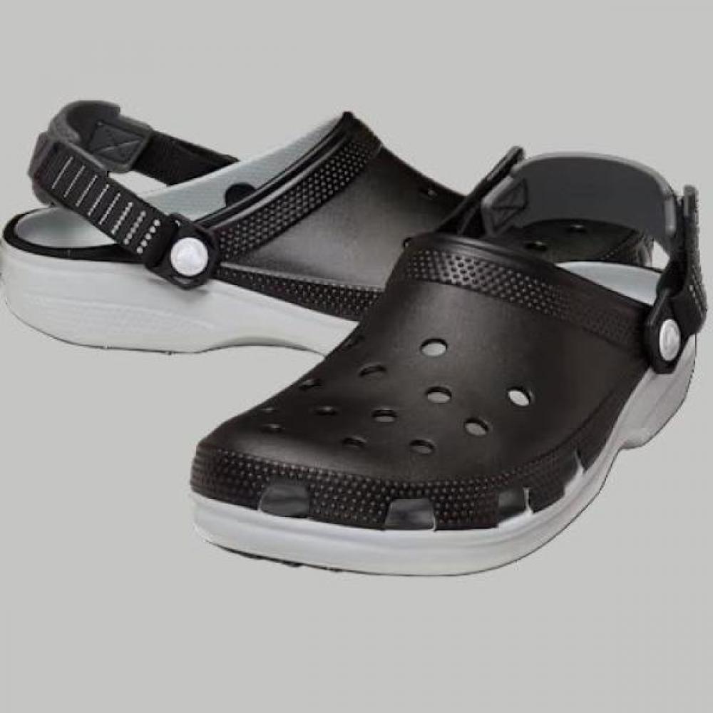 Crocs Classic Turbo Clog Black 211287 001 230 (M4W6)