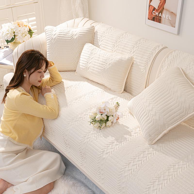 Sofa Cushion Winter Plush Padded Anti-slip Four Seasons Universal New Winter Simple Fabric Cushion.
