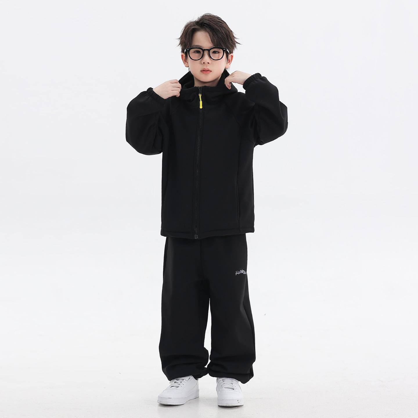 

2025 Boys Fleece-Lined Ski Suit: Thick Two-Piece Set for Kids, Autumn/Winter Collection 150