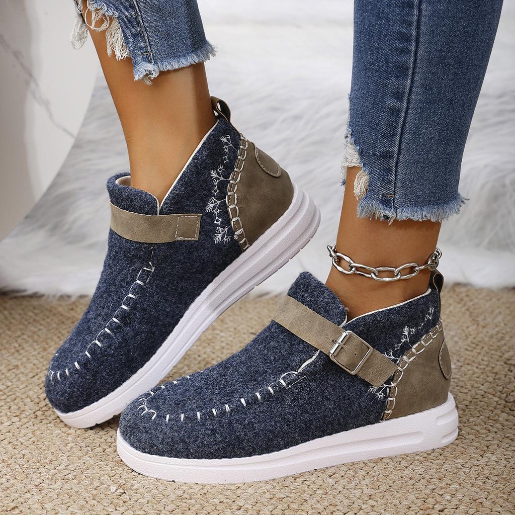 Women's Wide Width Plush Lined Flats, Faux Fur Trim Winter Shoes, European Style Flat Sole Moccasins for Women