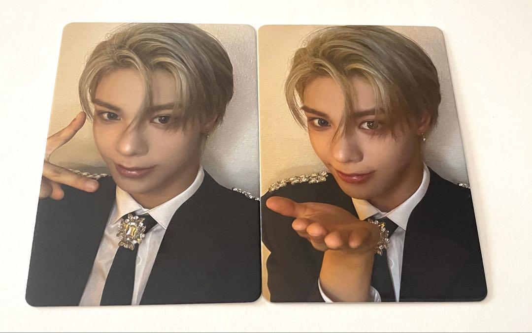 

[USED] NouerA Korean fan convention entrance trading card fan