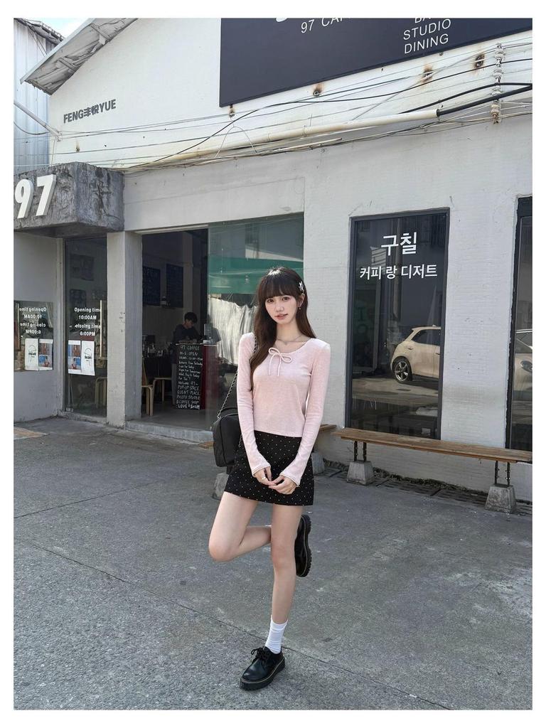 Women's Sweet & Spicy Bow Tie Lace Spliced Long Sleeve Slim Fit Top