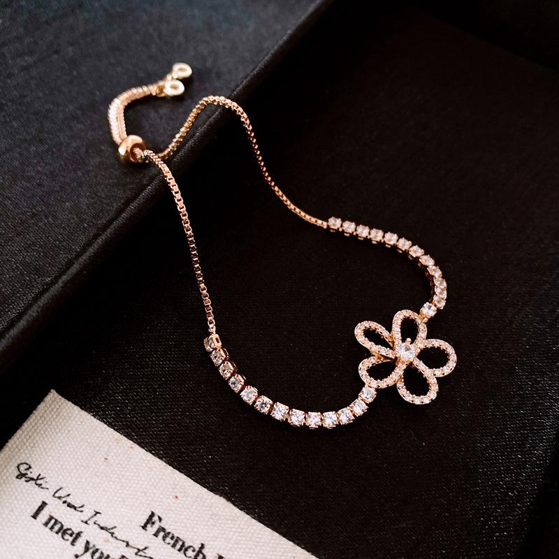 Bracciale Regolabile in Oro Vero Galvanizzato con Zir*****val Diamond, Lusso Leggero, Bracciale alla Moda di Alta Gamma, Gioiello Versatile per il Pendolarismo