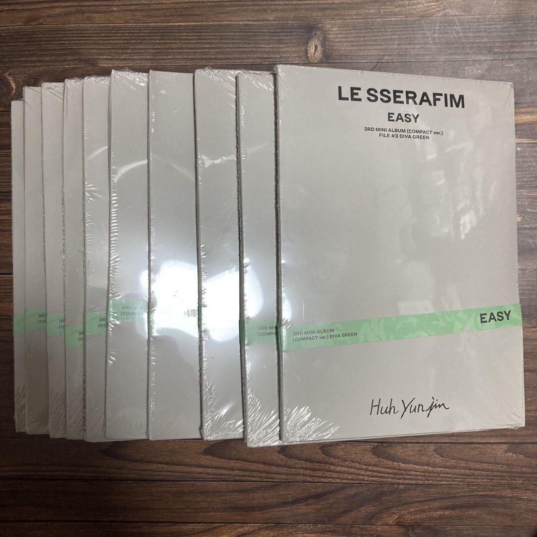 

[USED] LE SSERAFIM EASY Mini Album Yunjin 10 pieces