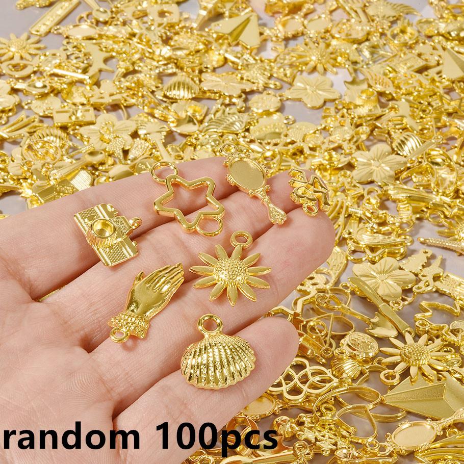 30/60/100 szt. Wielokolorowa Losowa Mieszanka Stop Metalowy Urocze Zawieszki Do Tworzenia Biżuterii Akcesoria Zwierzę Roślina Muszla DIY Bransoletki Wisiorek