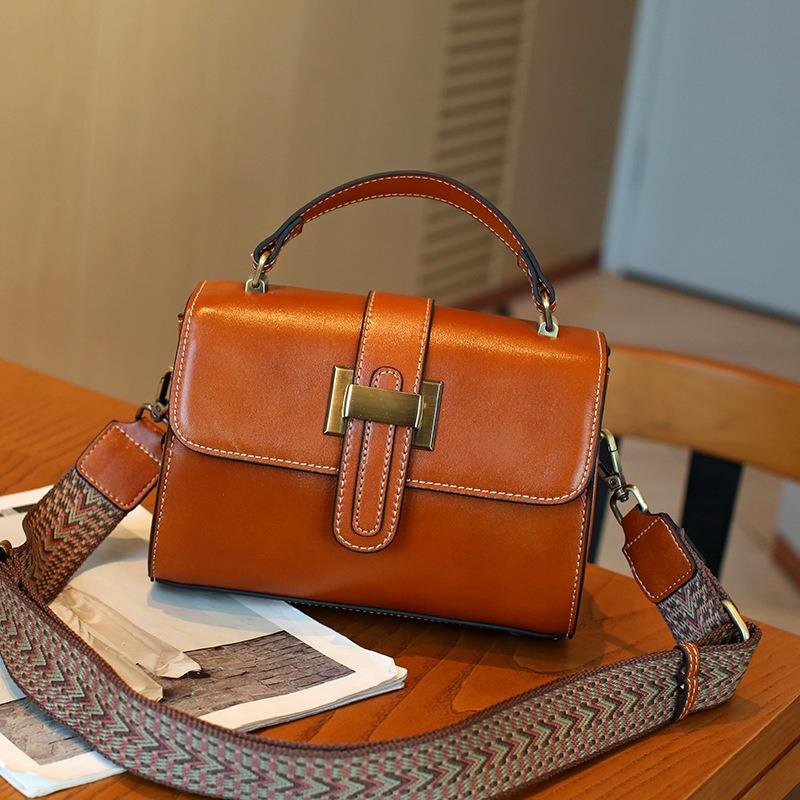 Leather Women's Bag Small Bag Messenger Bag Women's New Retro Handbag Commuter Shoulder Bag