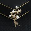 1PC Fashion Plant Shaped Leaf Pearl Brooches Women Clothing Coat Jewelry Party Accessries Gifts