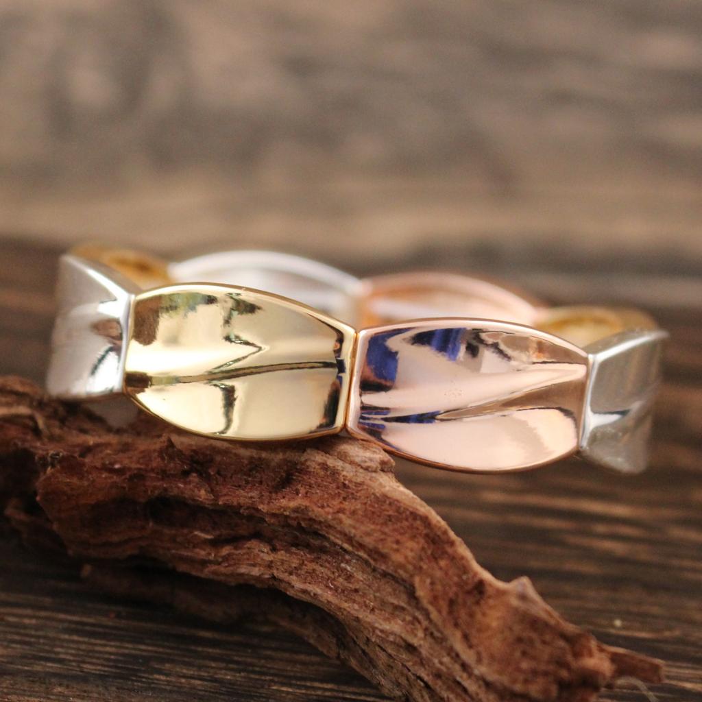 Three-color irregular environmentally friendly alloy splicing elastic bracelet, fashionable men's and women's versatile bracelet