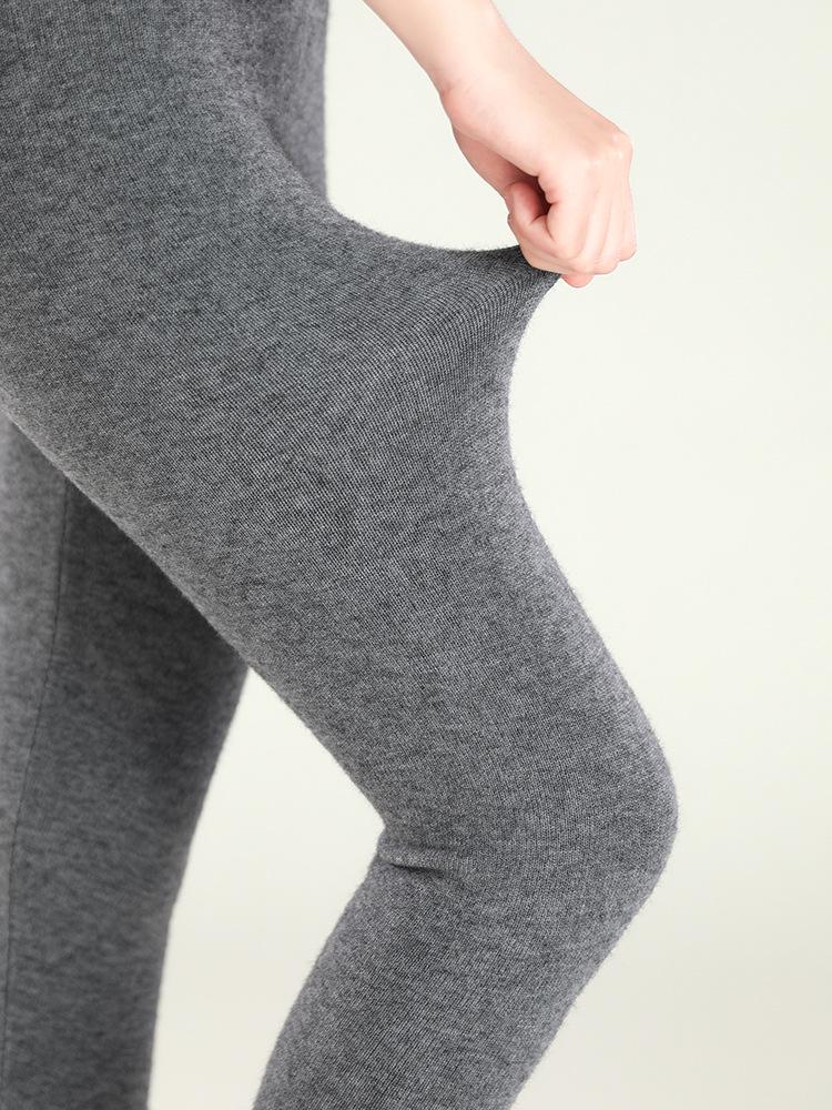 Women's Seamless Knit Leggings: Warm, Non-Wool, Thick, Four-Way Stretch Pants for Autumn and Winter.