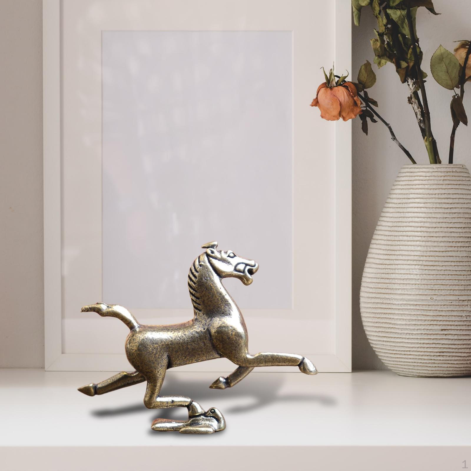 Латунная фигурка скачущей лошади Орнамент Антикварная коллекция Фэн-шуй Мини-скульптура животного для