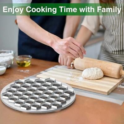 Pelmeni Dumpling Mold Metal 37 Hole Pastry Press with Wooden Handle Double Wheel Pasta Cutter for Ravioli and Dumplings
