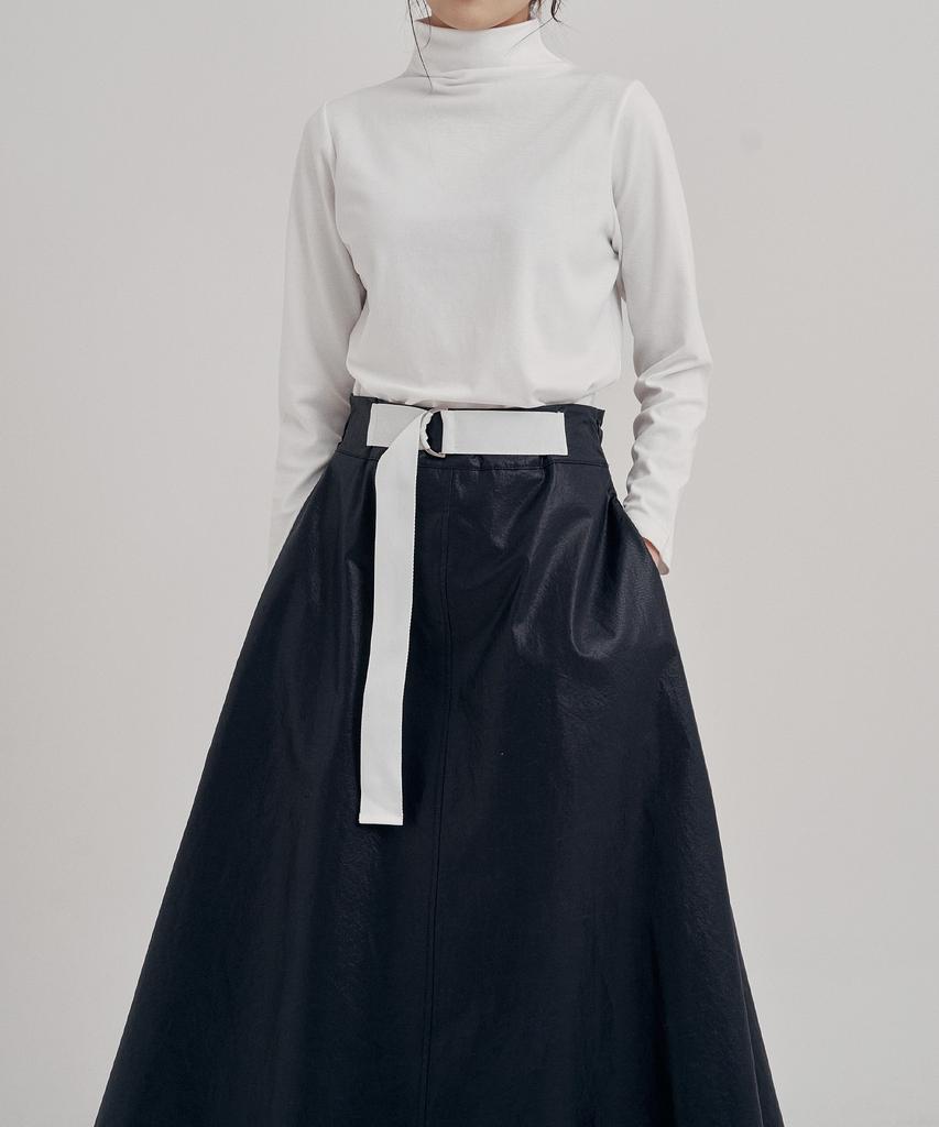 Peulleio Belted Skirt _ Navy
