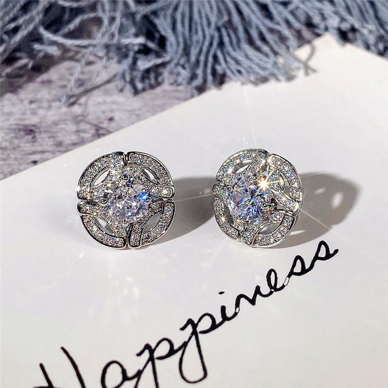 BELLA BOX Tägliche Kollokation, kleine Ohrstecker für Frauen mit glänzendem CZ, zurückhaltende, zarte weibliche Ohrringe, ausgefallenes Geschenk, Modeschmuck