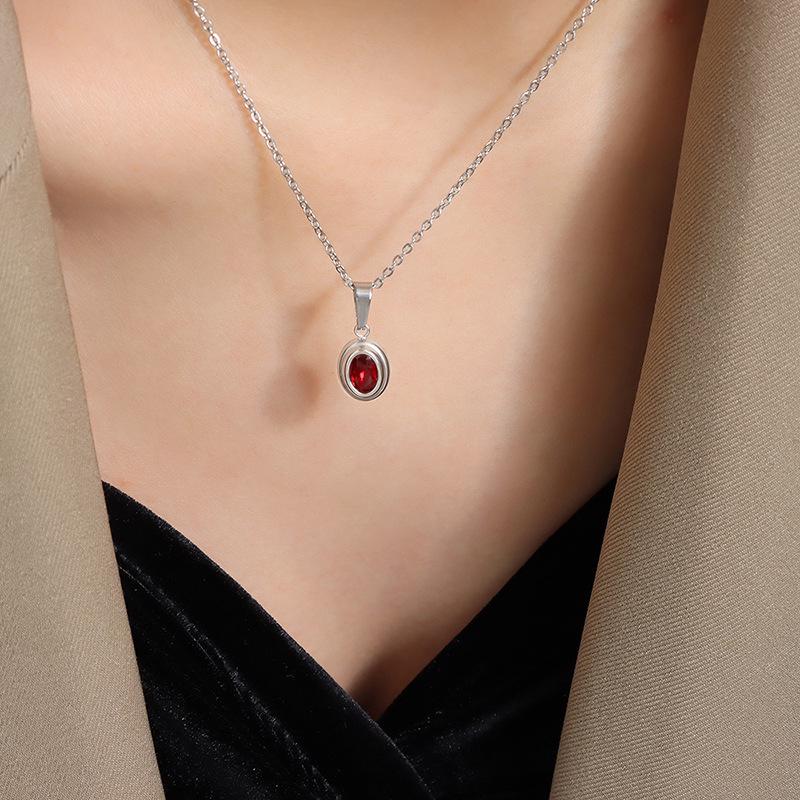 French Retro Gemstone Necklace & Ring Set - Gold-Plated Titanium Steel with Red & Green Zirconia.