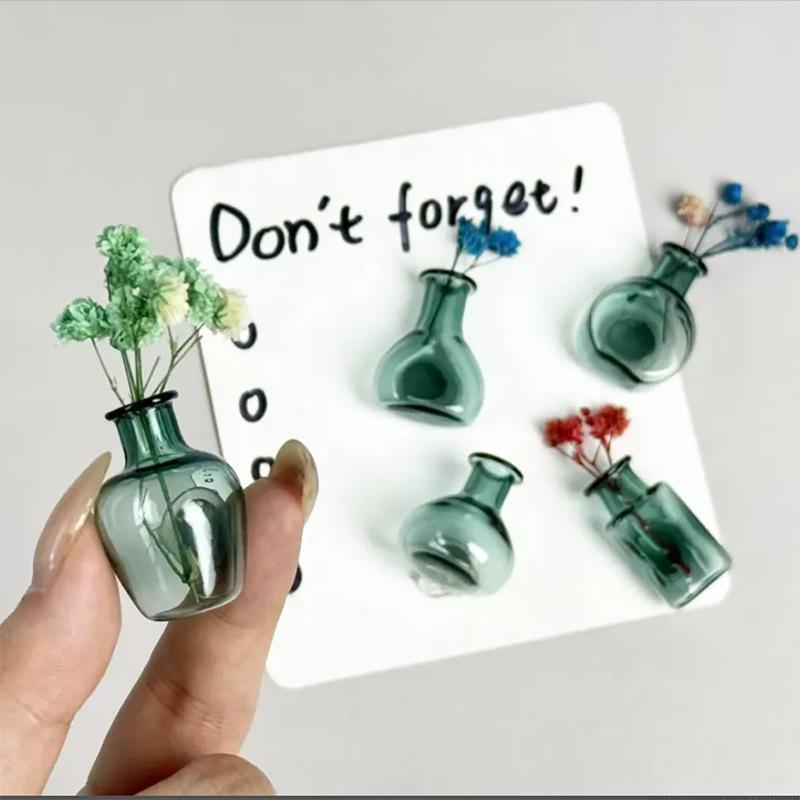 Mini Glass Vase Fridge Magnet Set Strong Magnetic Adhesion Secure Grip For Kitchen Decor Holding Tiny Plants Flowers
