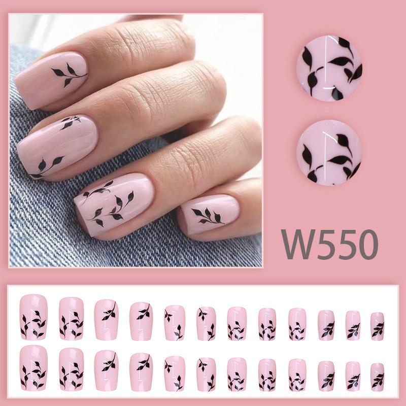 

24 шт. Розовые цветочные украшения простые украшения короткие новые продукты темперамент белый маникюр осенне-зимний темперамент белый износ