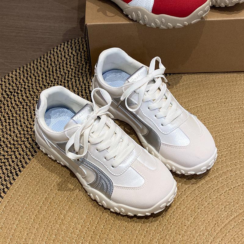 Korean version of versatile comfortable lace-up German training shoes women's 2025 spring and autumn new retro fashion color matching casual sports