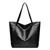 European and American retro bags women's new large-capacity crocodile pattern tote bag texture casual versatile commuter shoulder bag