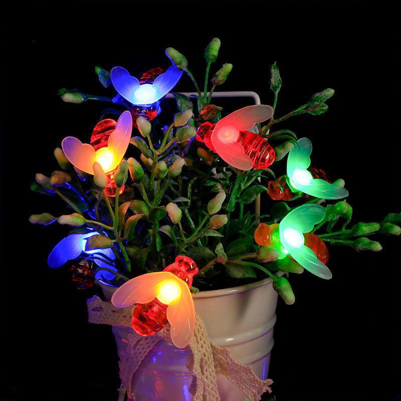 

Уличные водонепроницаемые светодиодные гирлянды на солнечных батареях в виде пчел - декоративные для газона, сада, двора, кемпинга и праздников. Eight functions 32 meters 300 lights