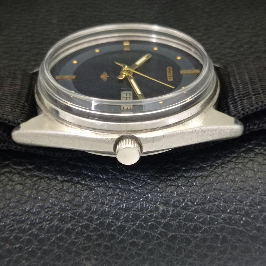 JAPAN VINTAGE CITIZEN AUTOMATIC 8200 MENS BLACK COLOR DIAL WATCH a702753-1 R210-a702753