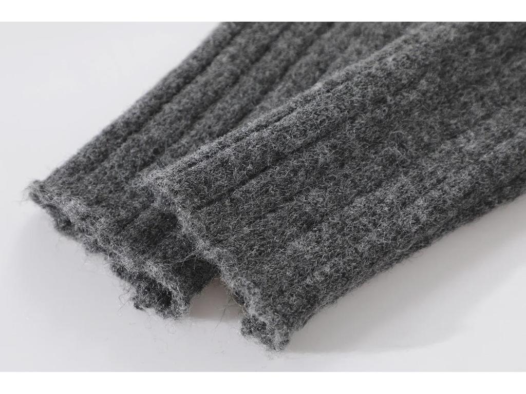 Women's Retro Knitted A-Line Dress: Versatile, Slimming Long-Sleeve for Spring, Autumn, and Winter