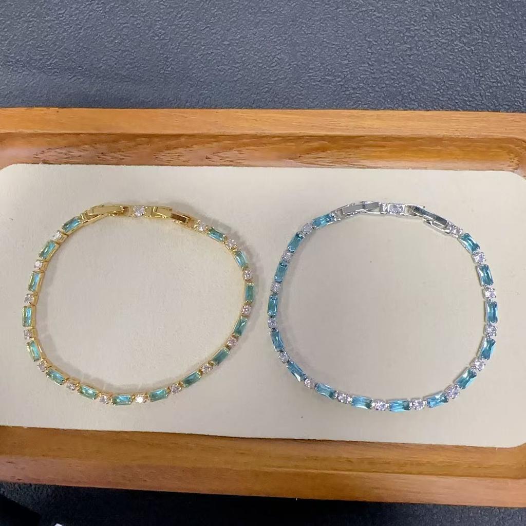 Fashionable Rectangle Light Blue Bracelet for Women Unique High End Couple Jewelry with Color Blocking Design