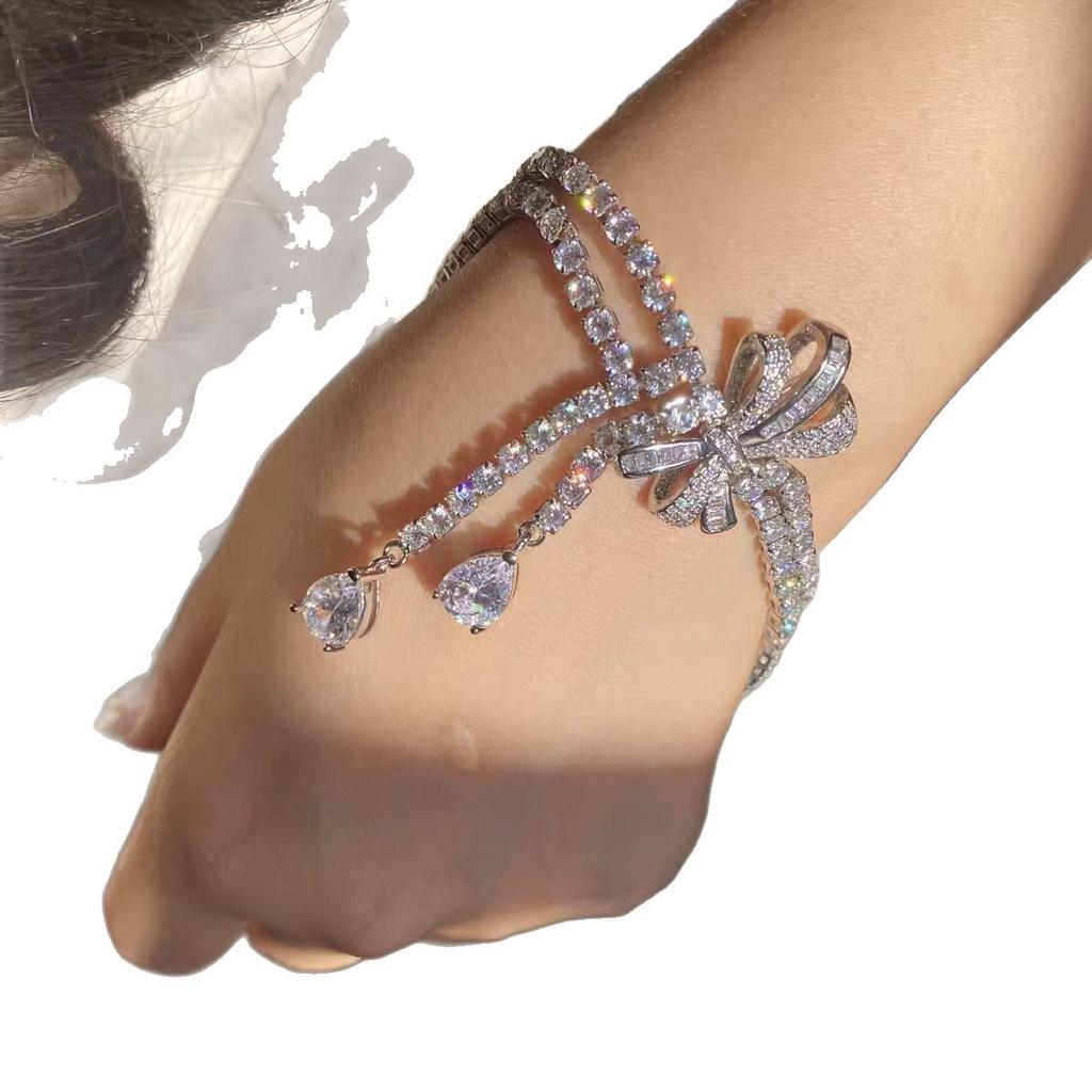 French light luxury bow full diamond necklace earrings niche design high sense luxury heavy industry choker neck chain