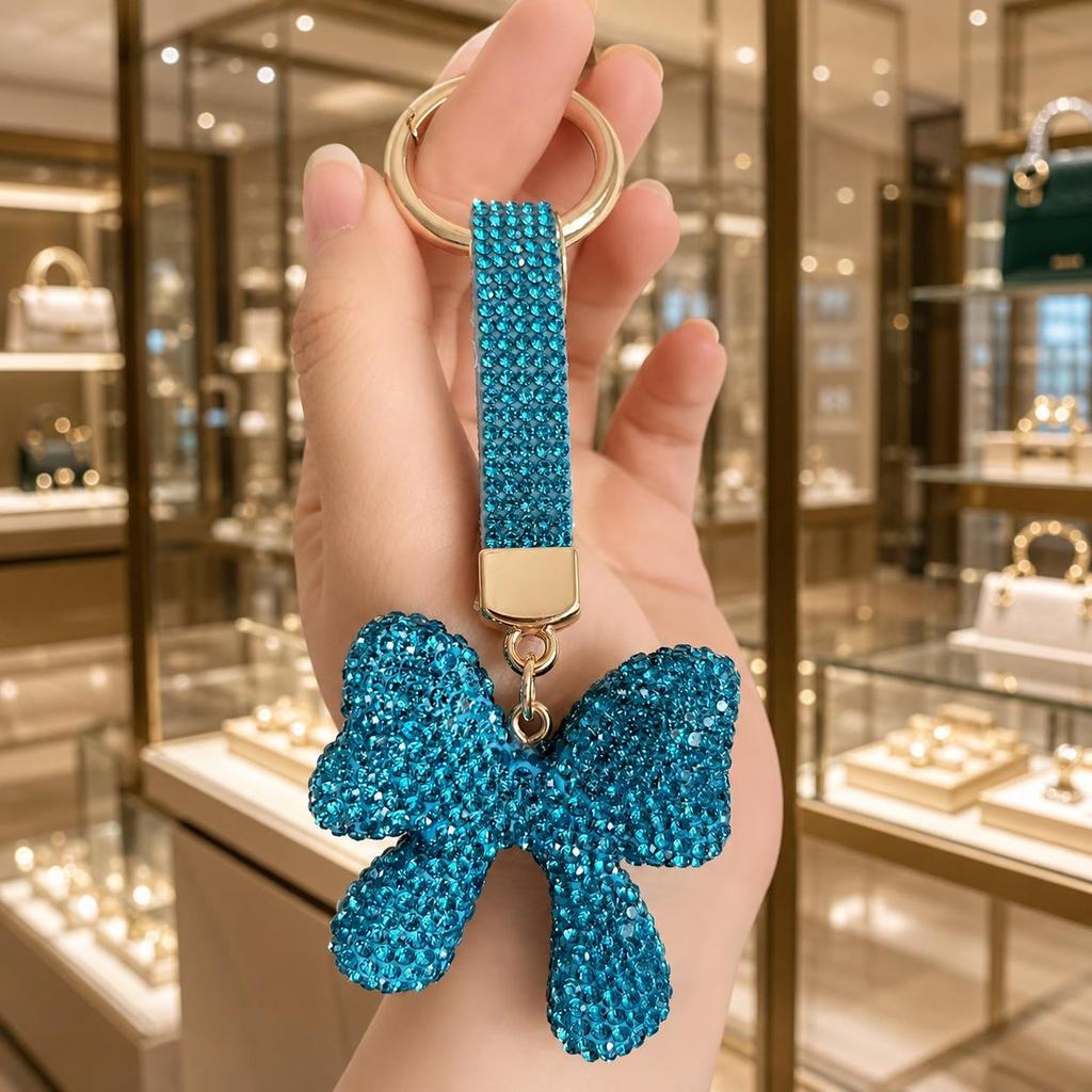 Luxury Full Diamond Bow Keychain: Crystal-Inlaid Car Key & Bag Pendant