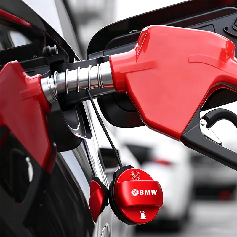 Car Oil Tank Protect Cover Refuel Fuel Tank Cap Accessories Motorcycle Sticker For BMW M E46 E90 E60 F30 F10 E39 E36 F20 E87 E92 jbdf70