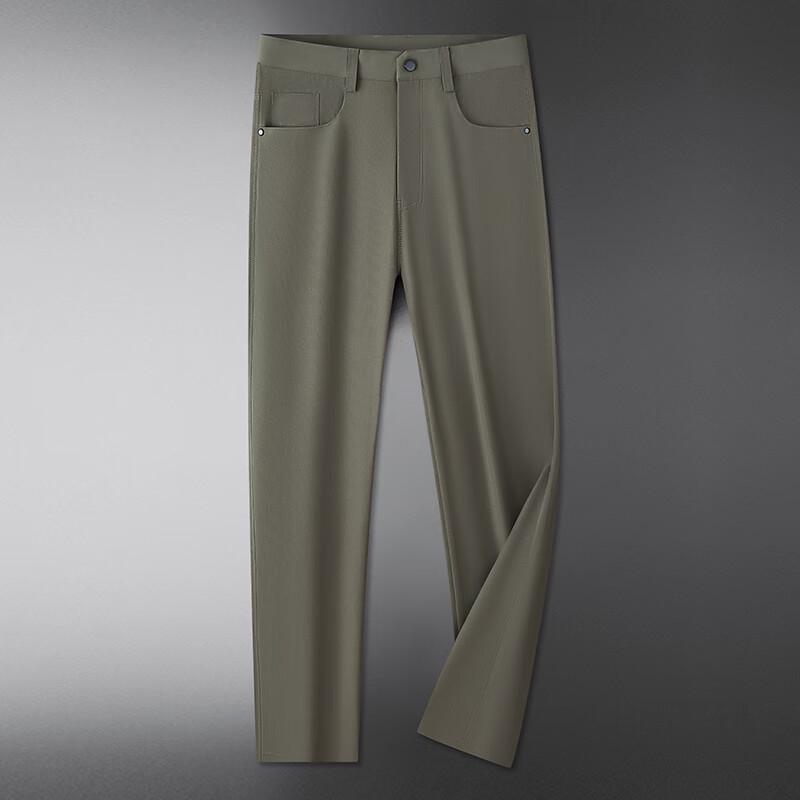 Men's Plus Size Lightweight Stretch Straight-Leg 3-Proof Casual Pants