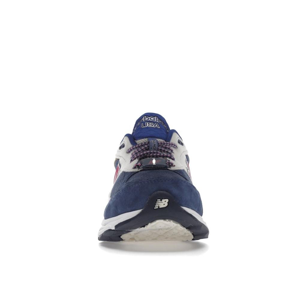 New Balance Kith X 990v3 Made In USA Daytona Unisex Sneakers Blue Navy Sail M990KH3