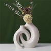 Hug Nordic Style Flower Arrangement 2-Piece White Vase Simple Flower Ornament Set High-End Design