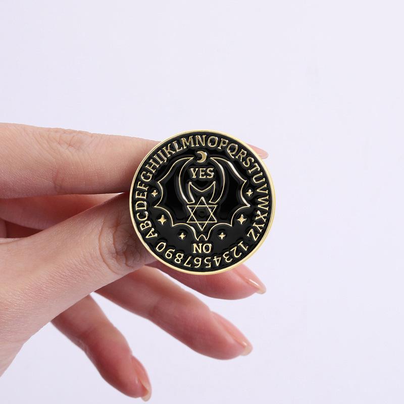 Gothic Style Divination Brooch: Retro Magic Circle Coin Badge