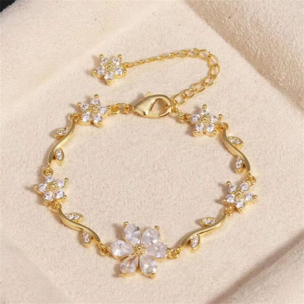 Cute And Flower Butterfly Zircon Copper Bracelet Valentine's Day Gift