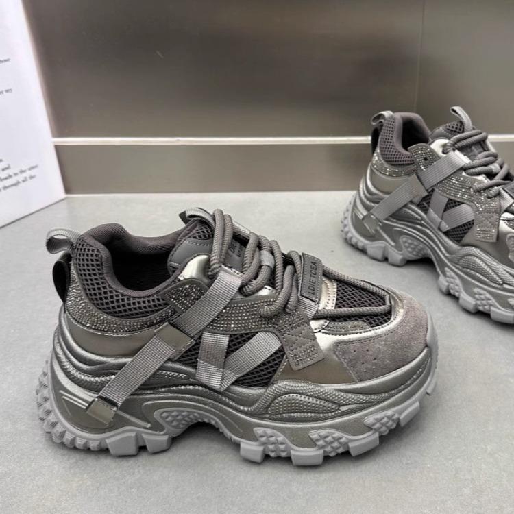 European Station Rhinestone Daddy Shoes Women 2025 Autumn and Winter New Mesh Breathable Leather Casual Sports Paris Running Shoes