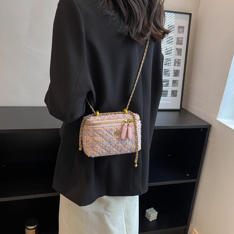 Strukturierte kleine Tasche Damen 2025 neu trendige Mode gestrickte Kette Umhängetasche Mini Bucket Bag