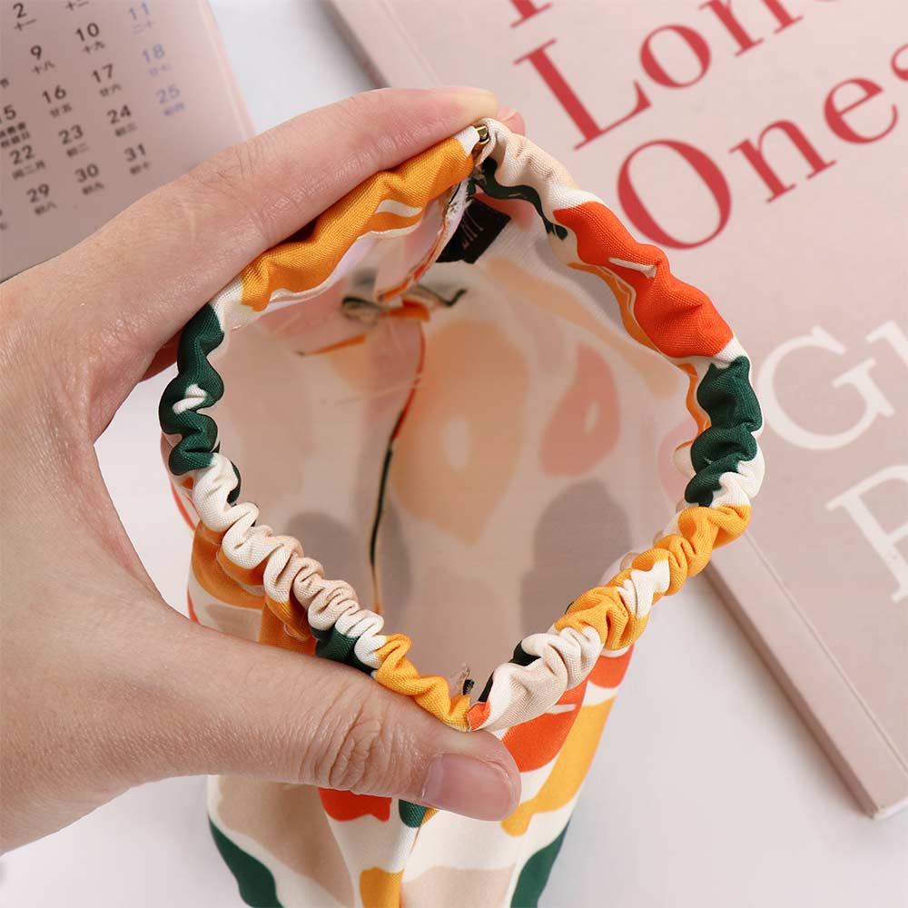 Data Cable Storage Bag Coin Purse Lipstick Cosmetic Bag Women Change Storage Bag Leaf Spring Bag